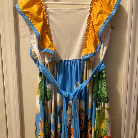 CoComelon Apron‎ Dress - Picture 6 of 9